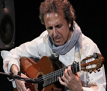 JUAN CARLOS ROMERO (PREMIO LATINO 2019)